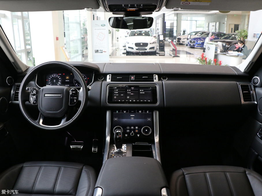 2018\ 3.0 V6 HSE DYNAMIC