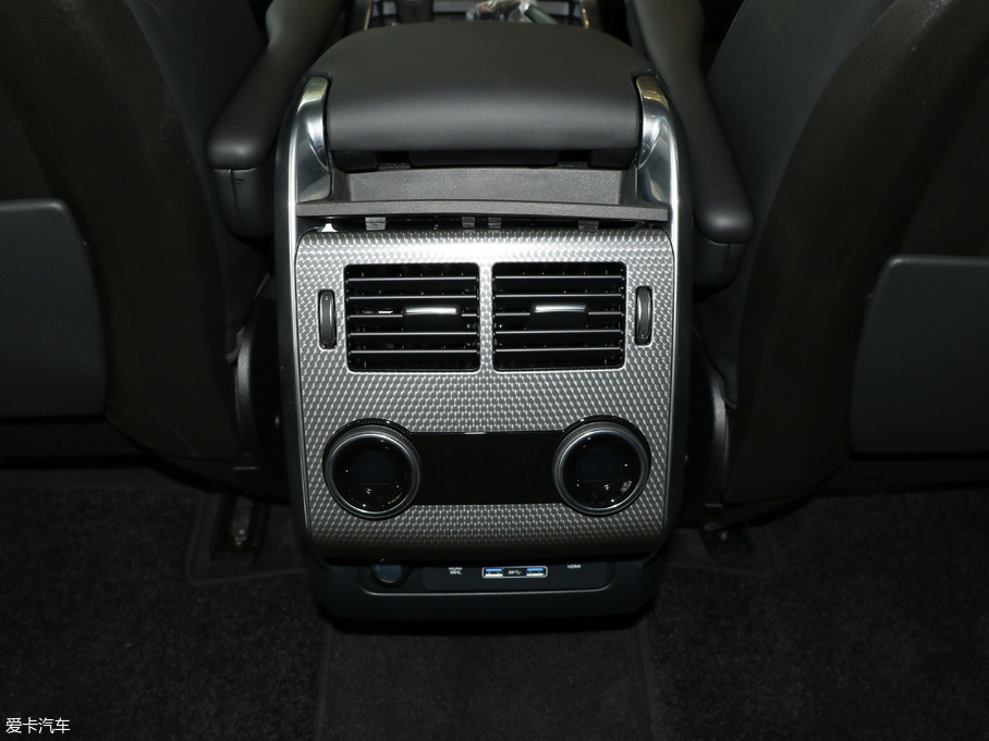 2018����\�� 3.0 V6 HSE DYNAMIC