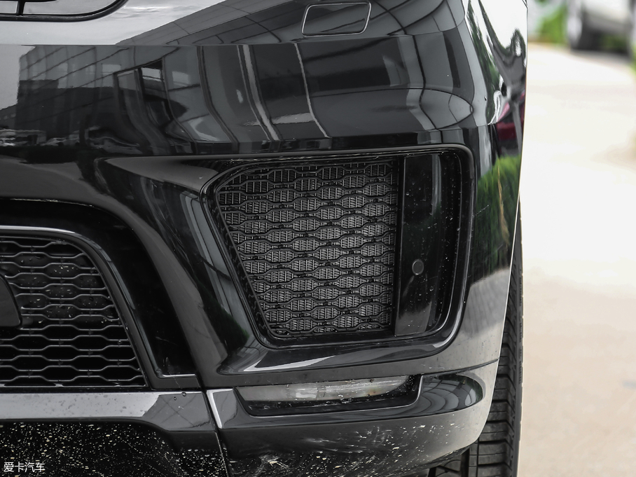 2018\(yn)(dng) 3.0 V6 hЄ(chung)DYNAMIC