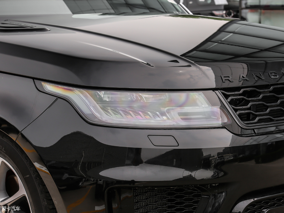 2018\ 3.0 V6 hЄDYNAMIC