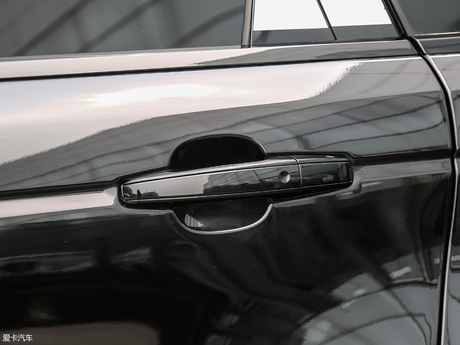 2018\ 3.0 V6 hЄDYNAMIC