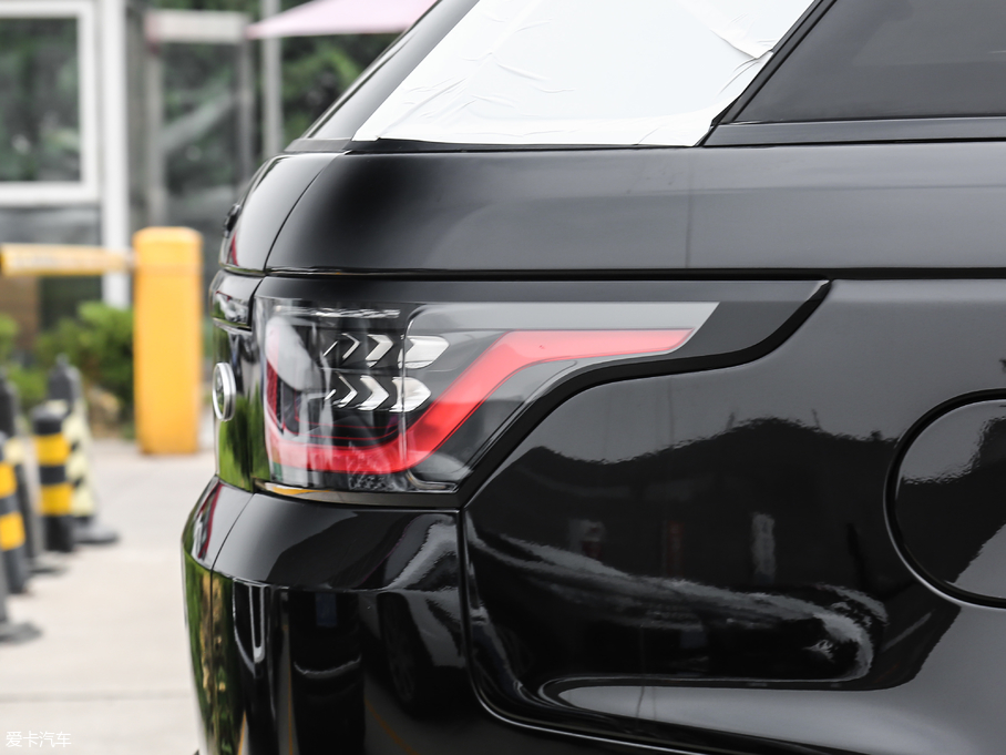 2018\ 3.0 V6 hЄDYNAMIC