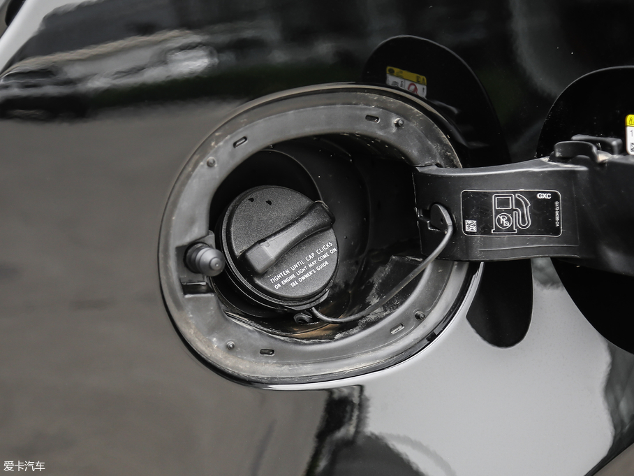 2018\(yn)(dng) 3.0 V6 hЄ(chung)DYNAMIC