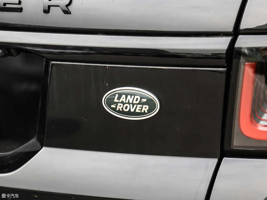 2018\ 3.0 V6 hЄDYNAMIC