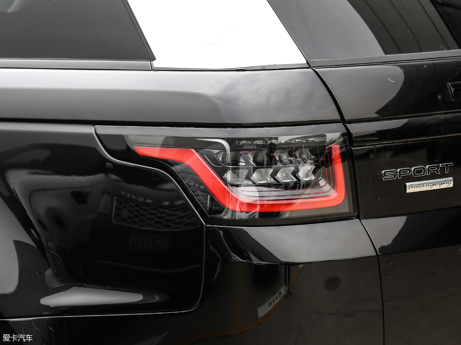 2018\ 3.0 V6 hЄDYNAMIC