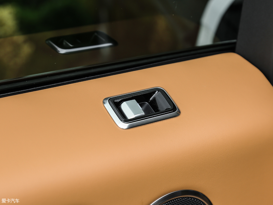 2018\(yn)(dng) 3.0 V6 hЄ(chung)DYNAMIC