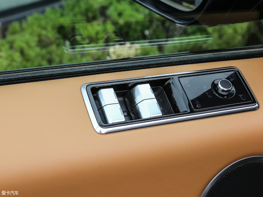 2018\ 3.0 V6 hЄDYNAMIC