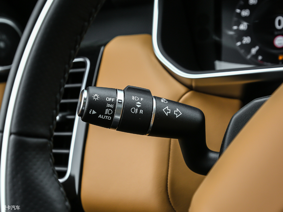 2018\ 3.0 V6 hЄDYNAMIC