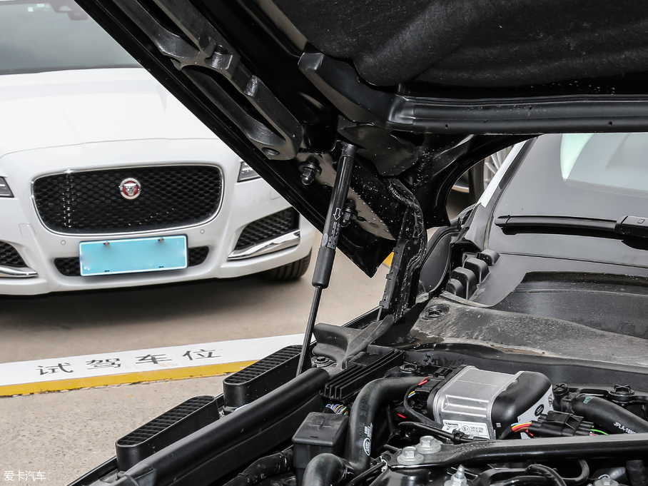 2018\ 3.0 V6 hЄDYNAMIC