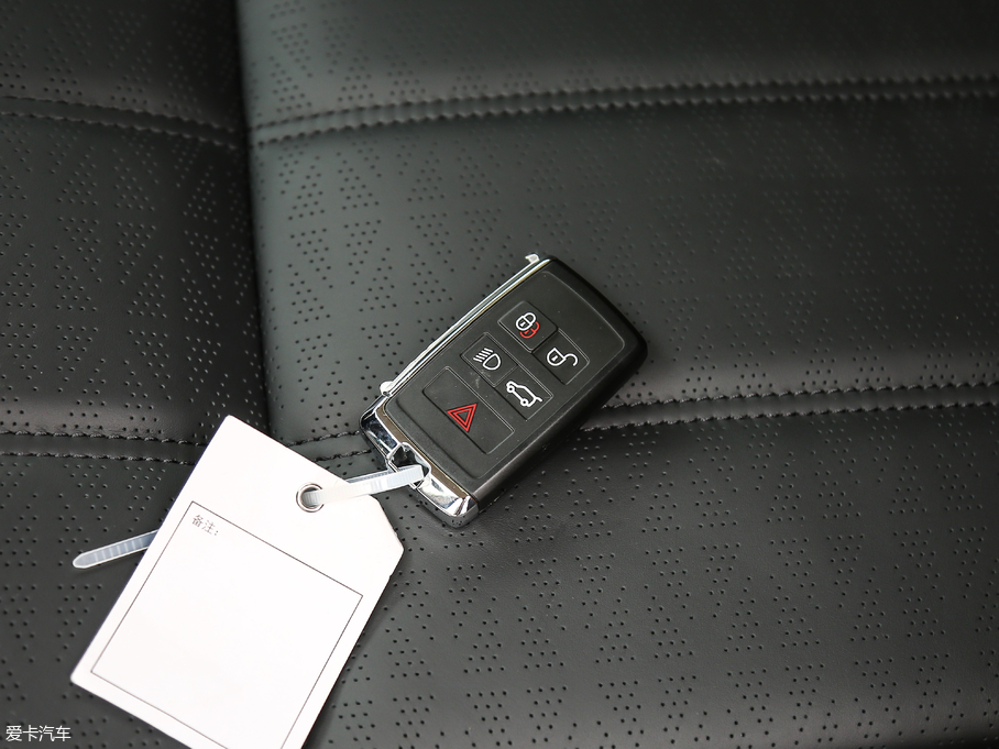 2018\(yn)(dng) 3.0 V6 hЄ(chung)DYNAMIC