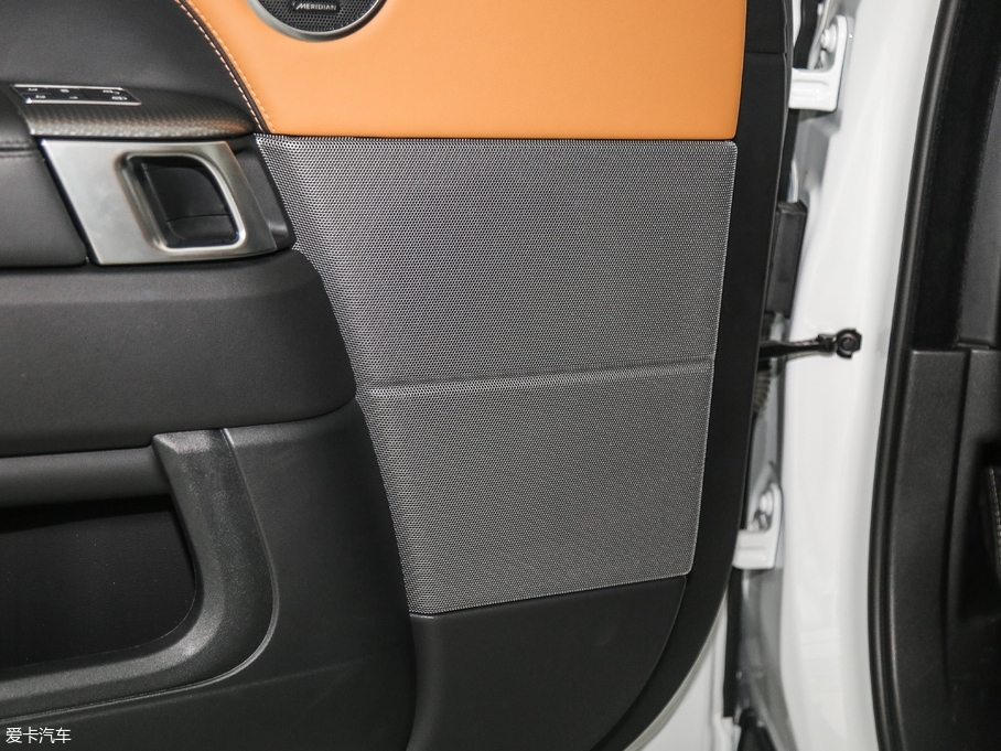 2018\ 3.0 V6 HSE DYNAMIC