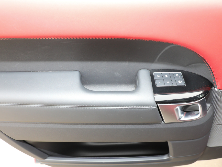 2018\(yn) 3.0 V6 hЄ(chung)DYNAMIC