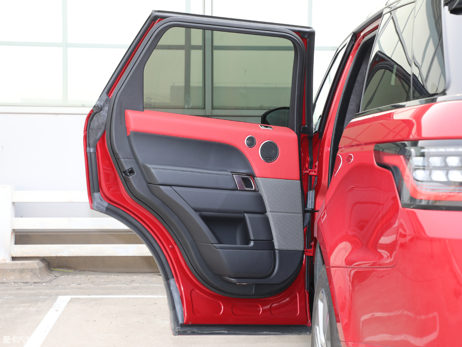 2018\ 3.0 V6 hЄDYNAMIC