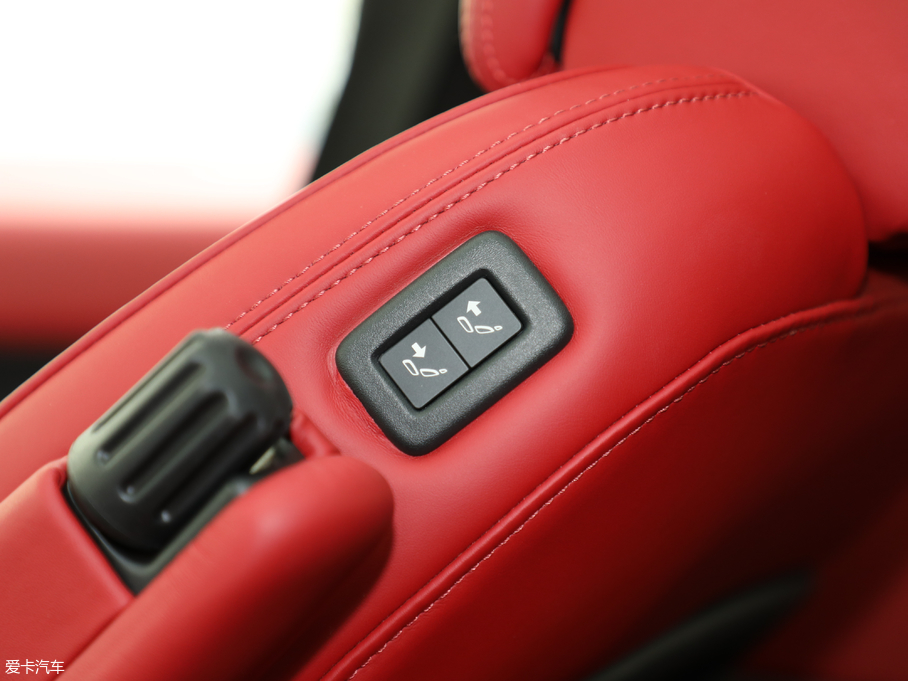 2018\ 3.0 V6 hЄDYNAMIC