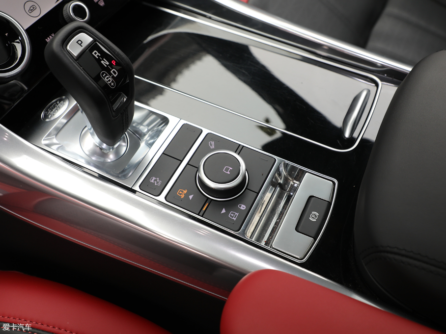 2018\ 3.0 V6 hЄDYNAMIC