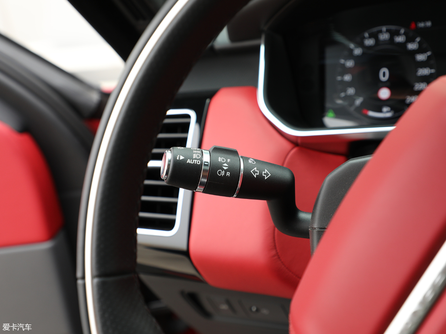 2018\ 3.0 V6 hЄ(chung)DYNAMIC