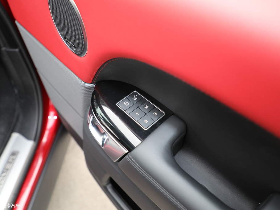 2018\ 3.0 V6 hЄDYNAMIC