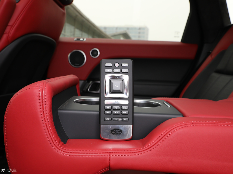 2018\ 3.0 V6 hЄDYNAMIC