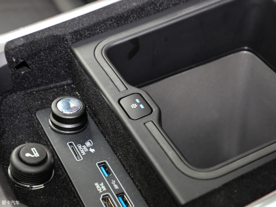 2018\ 3.0 V6 hЄDYNAMIC