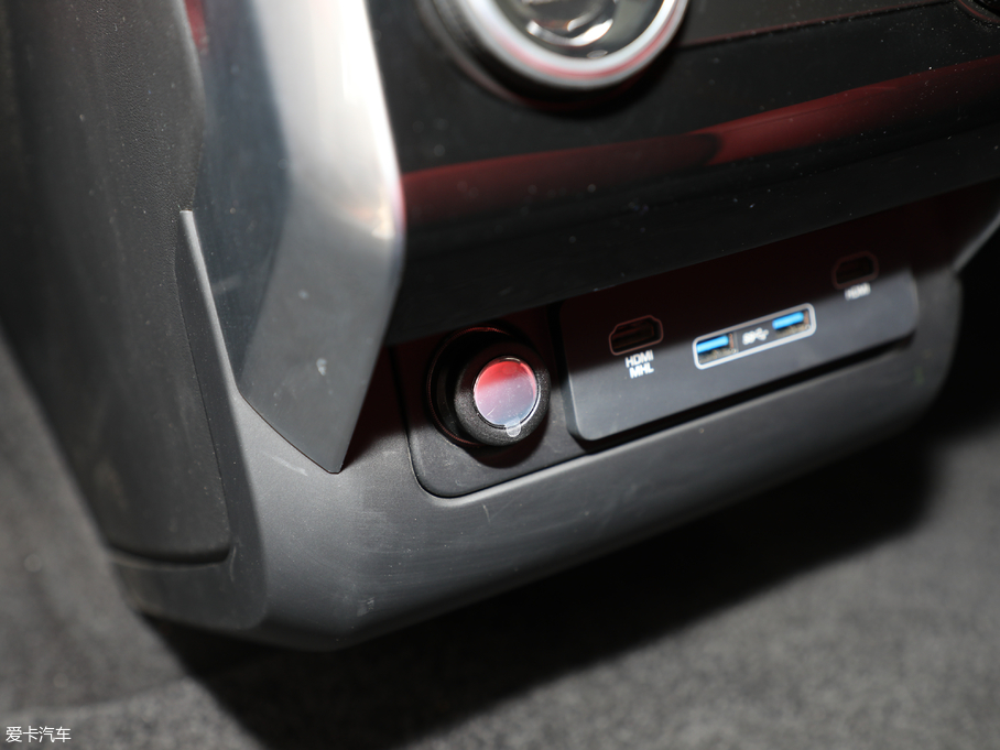 2018\ 3.0 V6 hЄDYNAMIC