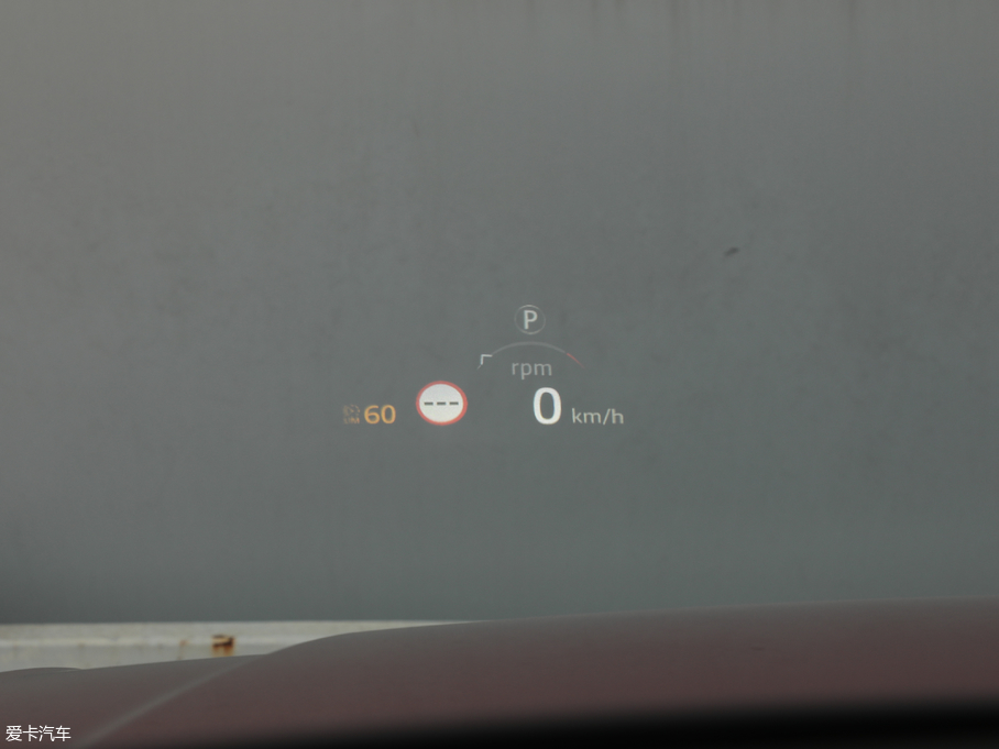 2018\(yn)(dng) 3.0 V6 hЄ(chung)DYNAMIC