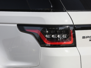 20183.0 V6 HSE DYNAMIC ^