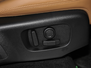 20183.0 V6 HSE DYNAMIC g