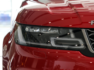 20183.0 V6 HSE DYNAMIC ^