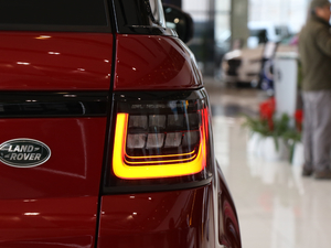 20183.0 V6 HSE DYNAMIC ^