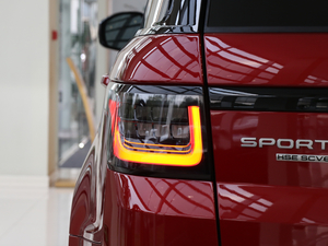 20183.0 V6 HSE DYNAMIC ^