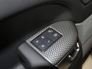 20183.0 V6 HSE DYNAMIC g