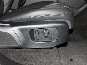 20183.0 V6 HSE DYNAMIC g