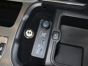 20183.0 V6 HSE DYNAMIC g