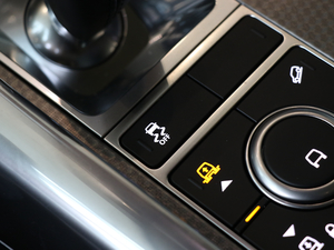 20183.0 V6 HSE DYNAMIC п؅^