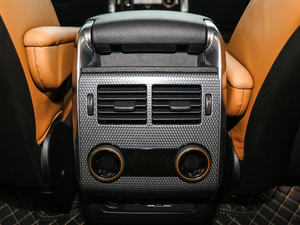 20183.0 V6 HSE DYNAMIC g