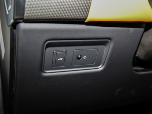 20183.0 V6 HSE DYNAMIC п؅^