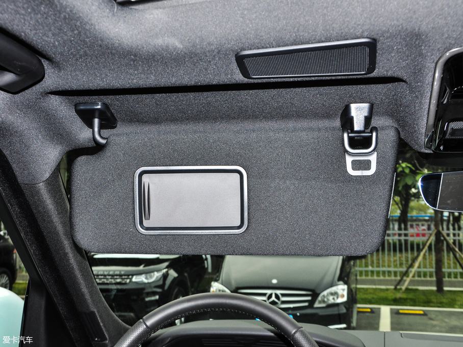 2018\(yn)Դ PHEV P400e