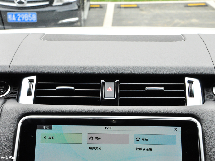 2018\Դ PHEV P400e