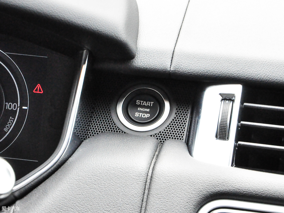 2018\Դ PHEV P400e