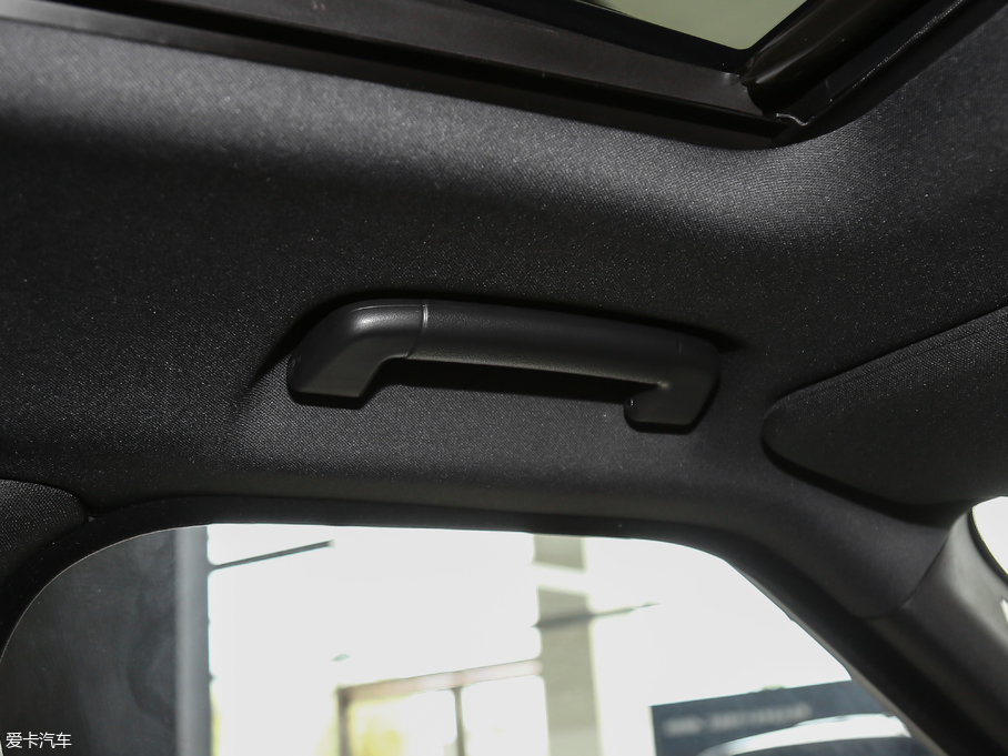 2018\(yn)Դ PHEV P400e