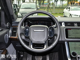 路虎(進(jìn)口)2018款攬勝運(yùn)動(dòng)版混合動(dòng)力