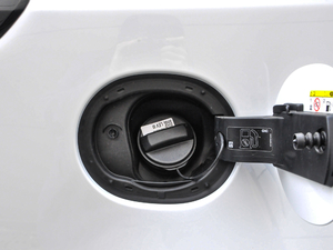 2018PHEV P400e (x)(ji)^