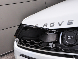 2018PHEV P400e (ji)^