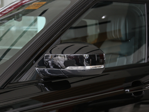 2018PHEV P400e (x)(ji)^