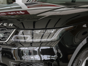 2018PHEV P400e (x)(ji)^