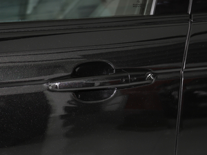 2018PHEV P400e {T(mn)