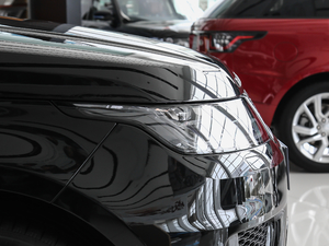 2018PHEV P400e (x)(ji)^