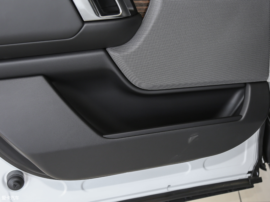 2018 3.0 V6 SC Vogue SE (chung)L