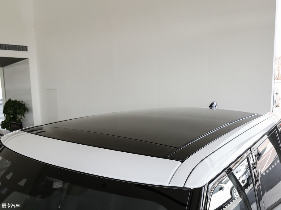 2018 3.0 V6 SC Vogue SE (chung)L(zhng)