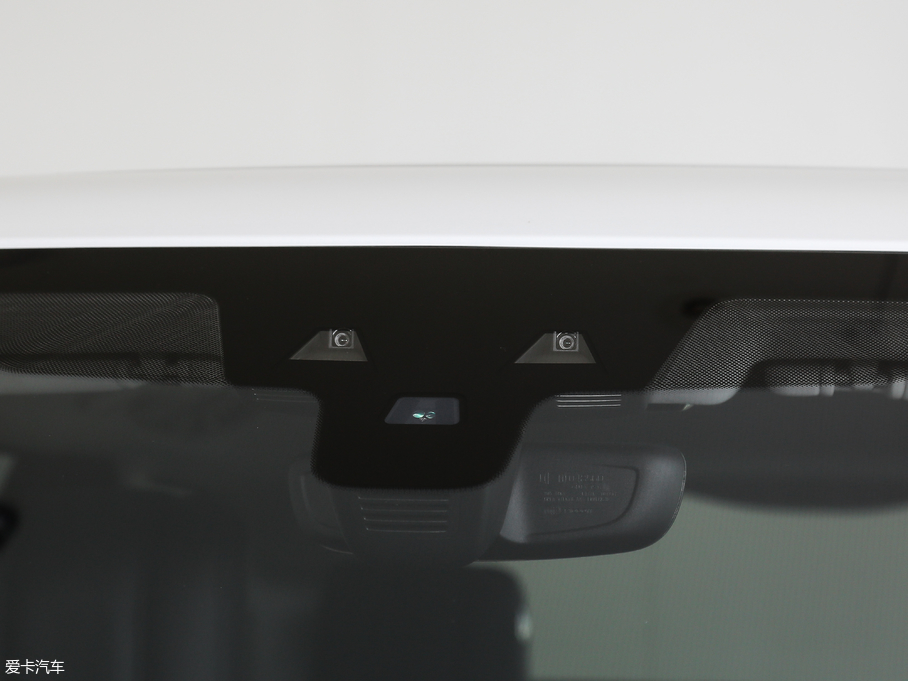 2018 3.0 V6 SC Vogue SE L